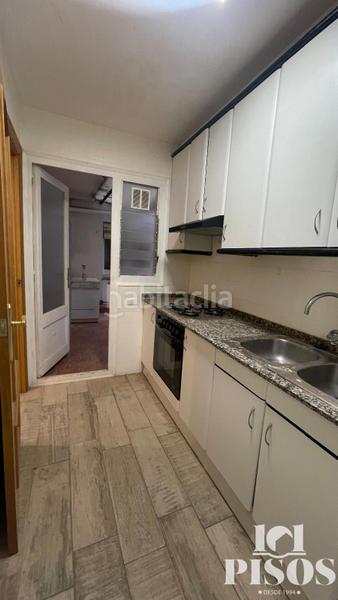 Foto dd59fe7d-b0c4-48ad-8675-23e071fd2e9c. Lloguer pis amb calefacció a Centre - Estació Sant Cugat del Vallès