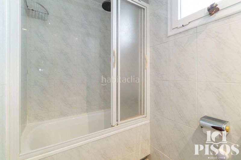 Foto b62db333-f49d-4866-9a57-eb912fe29521. Àtic amb calefacció a Sagrada Família Barcelona