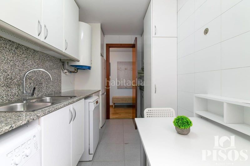 Foto cde39c32-2140-4d43-8411-60e5314b9e93. Àtic amb calefacció a Sagrada Família Barcelona