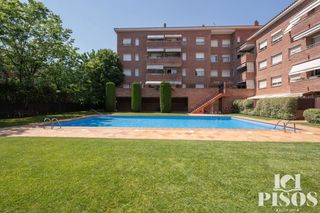 Flat  Costa i llobera. En exclusiva presentamos este piso en coll fava