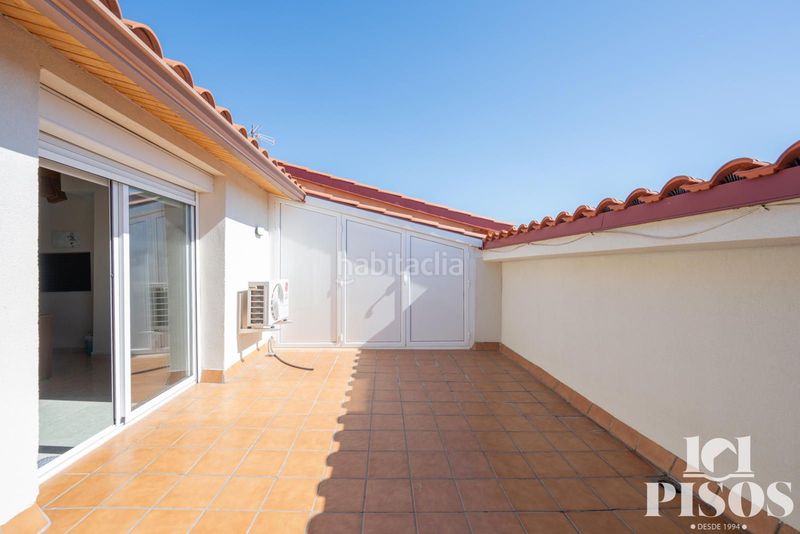 Foto e4a77029-bdec-48a6-833d-e02cbcf49411. Casa adossada amb calefacció aparcament a Ca n´Oriol Rubí