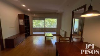 Lloguer Pis  Manuel farres. Bonito piso en alquiler en la zona del parc central