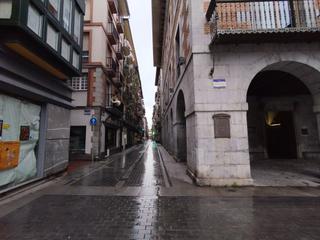 Local Comercial en Tolosa. Precioso local en plaza zaharra