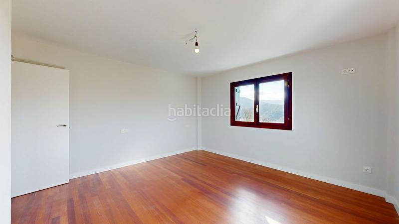 Foto 0e7b1e72-56ea-48ad-97a6-0b88e9bc3344. Casa amb calefacció aparcament piscina a Tolosa