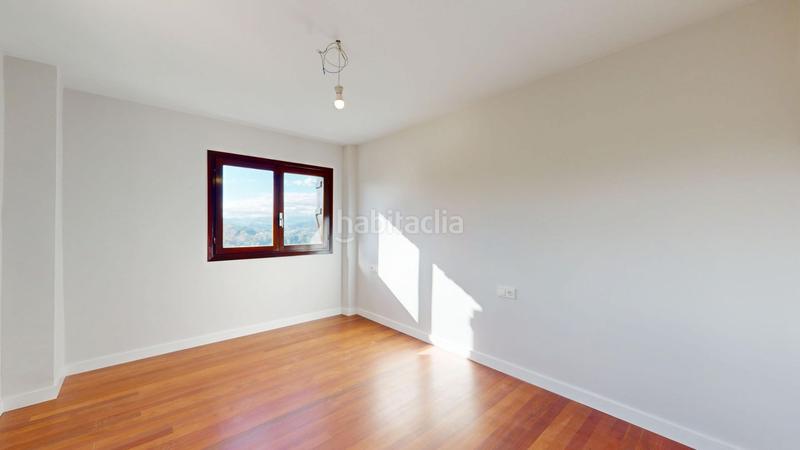 Foto 2ca28570-7145-4522-9066-89959c38dc7d. Casa amb calefacció aparcament piscina a Tolosa