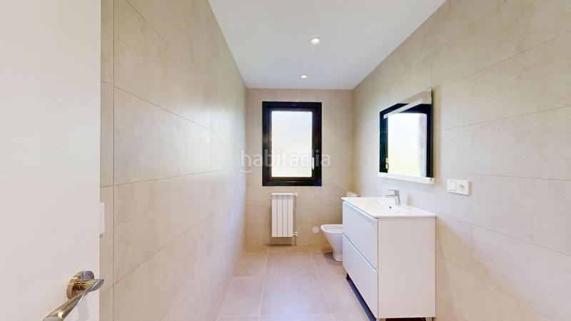 Foto 468f3b77-51f2-42f3-99c0-bc7b562b3016. Casa amb calefacció aparcament piscina a Tolosa