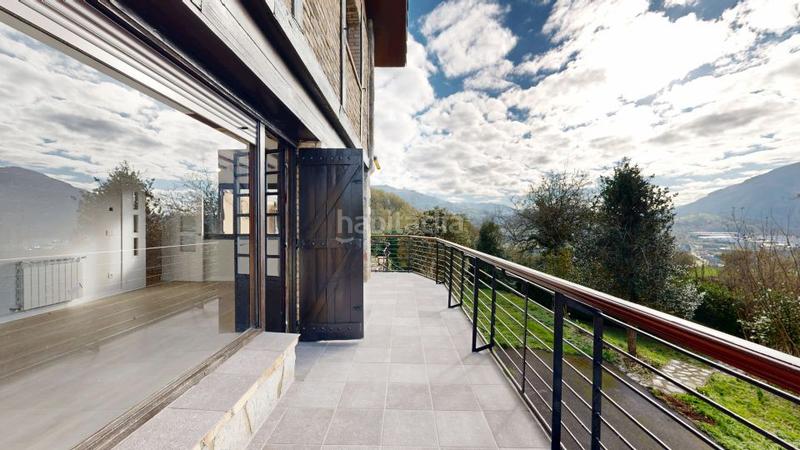 Foto 7fe33557-056b-499b-b4e1-64c99ecacbbd. Casa amb calefacció aparcament piscina a Tolosa