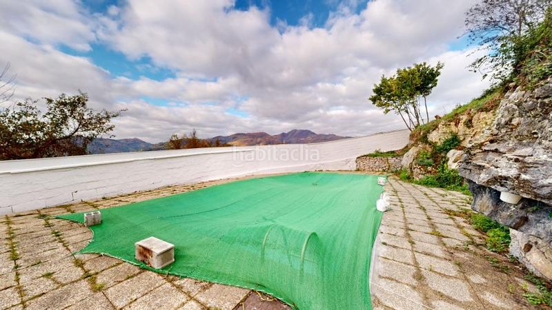 Foto 82fc38f0-c2c5-4e1b-9f41-7026a9179e6b. Casa amb calefacció aparcament piscina a Tolosa