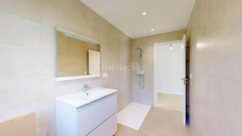 Foto c2e74a1d-f994-486d-89d2-1ff5480fb16f. Casa amb calefacció aparcament piscina a Tolosa