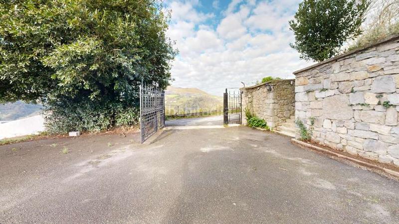 Foto de86a8ab-552f-4f3f-9e3d-ab11ff9e3b1d. Casa amb calefacció aparcament piscina a Tolosa