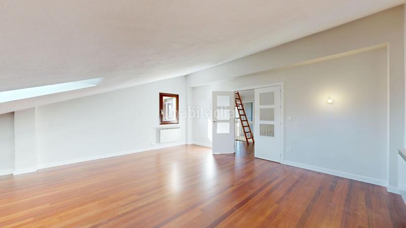 Foto dfa34e2e-b6be-4ec2-a25d-a715735af09d. Casa amb calefacció aparcament piscina a Tolosa