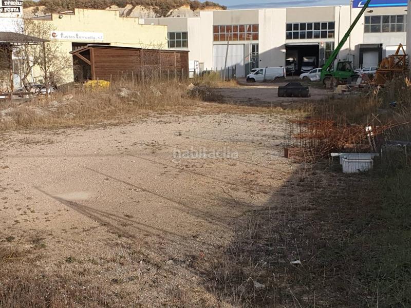 Foto 9399f2ea-9534-4043-9dd4-ebc0df512a0d. Solar industrial a Tona