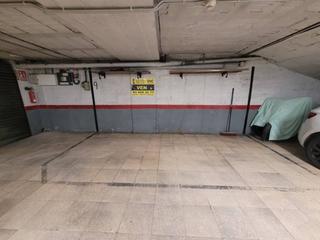 Aparcament cotxe  Enric prat de la riba. Parking en venta