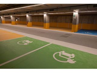 Alquiler Parking coche  De la generalitat. Garaje en alquiler en estadi-horta vermella-santa anna