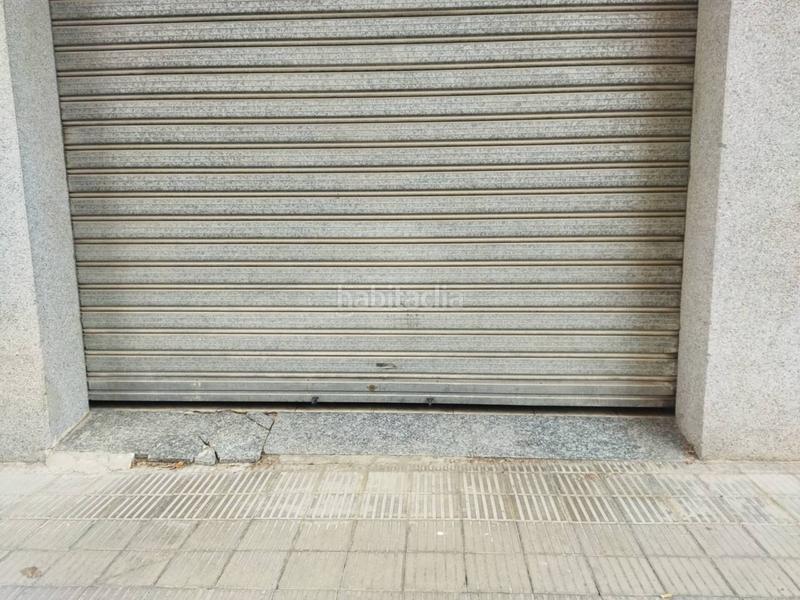 Foto e24297c0-c98e-43df-ae34-523b1742807c. Aparcament cotxe a Calldetenes