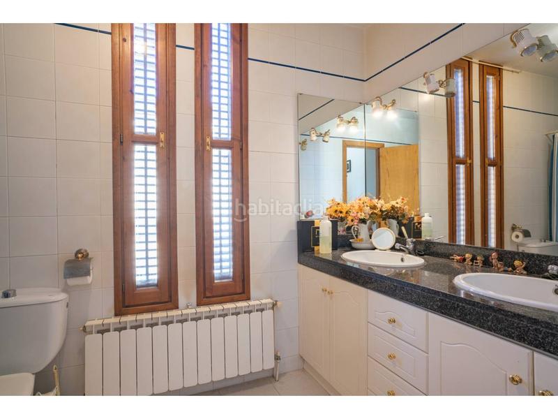 Foto 31667356-dabd-4dde-a5bf-35cf49bc11b3. Casa  en venta en Perafita