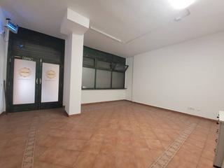 Business premise  Osona. Local en venta en remeimontsenyla guixa