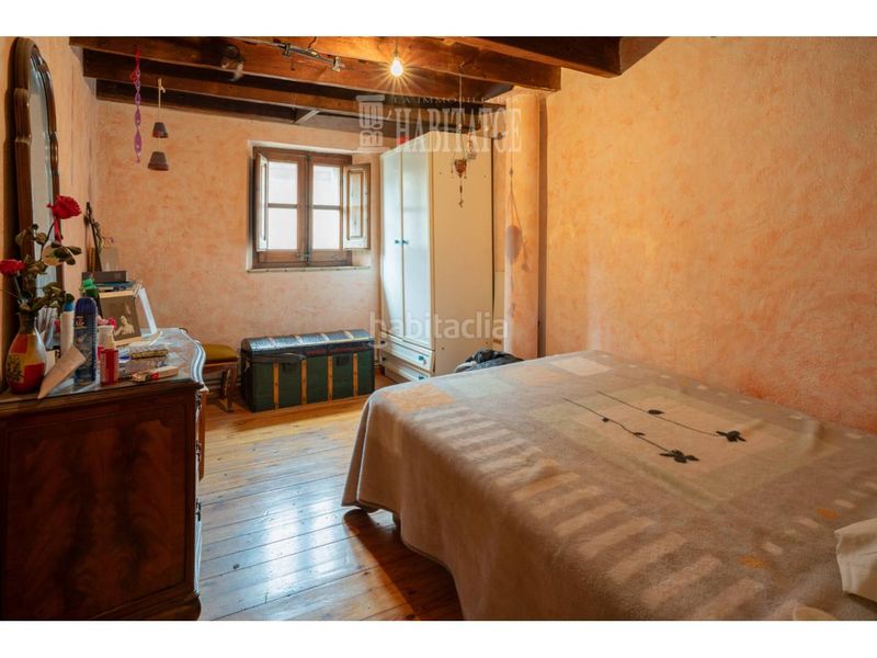 Foto 851b5647-2c30-4e6e-923f-d5eae8f66a01. Casa amb calefacció a Prats de Lluçanès