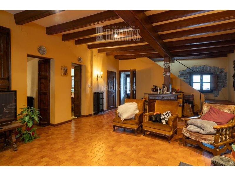 Foto ad318007-75a0-4541-9e44-8bc49e19a973. Casa amb calefacció a Prats de Lluçanès