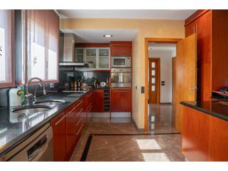 Haus  Bellmunt. Casa en venta en taradell