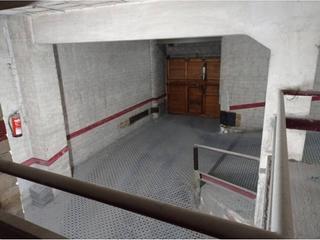 Lloguer Aparcament cotxe  De la riera. Alquiler de plazas de aparcamiento en vic  centro histórico