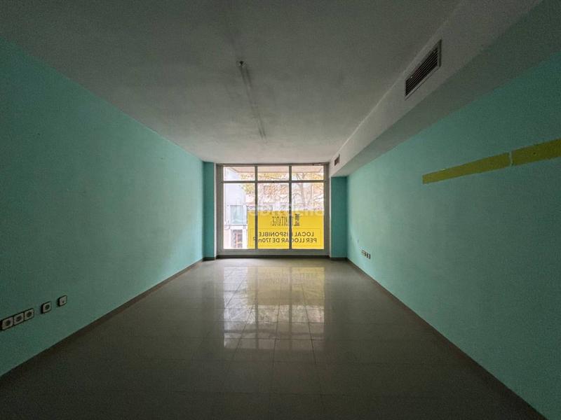 Foto c418df8f-d864-4218-864f-af28c499fc40. Affitto locale commerciale in Nord Vic