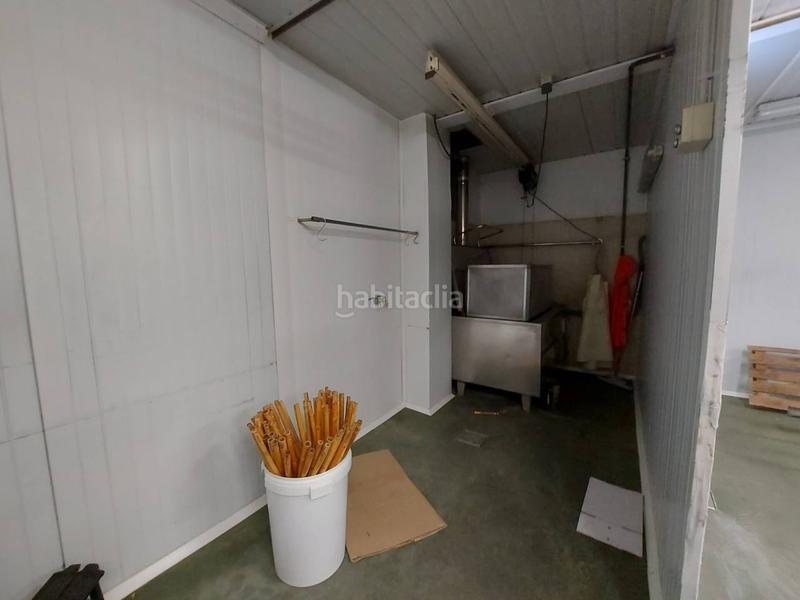 Foto c6e3387a-d341-4f4c-943a-2fffadea768c. Local comercial a Remei-La Guixa Vic