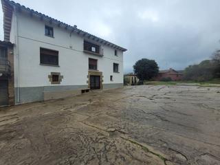 Casa  Carrer de la merçè. Casa en venta en sant julià de vilatorta