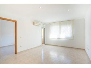 Pis  Diputació. Piso en venta en roda de ter