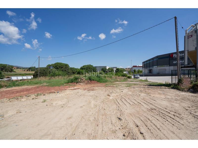 Foto 91d9286c-8701-422b-831c-1a09c1057fc4. Solar industrial terreno en venta en els hostalets en Balenyà