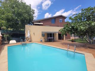 House  Les agudes. Casa en venta en viladrau