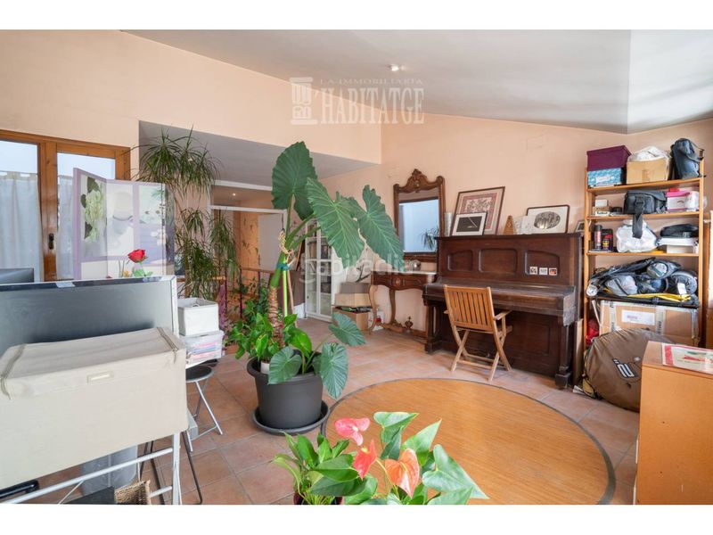 Foto 02aecfcf-2511-4c64-9ba9-9882399e7dcb. Dúplex amb calefacció a Centre Vic