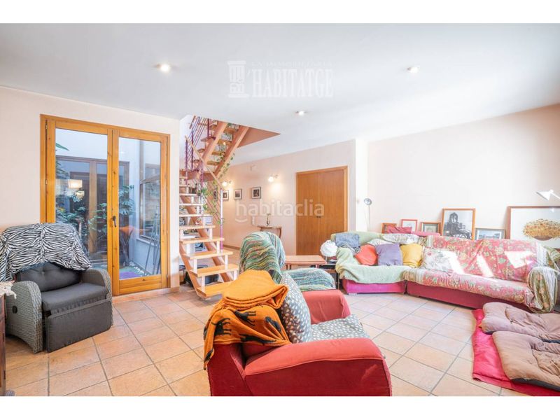 Foto 26a110eb-7411-454e-9291-f1d410f343a9. Dúplex amb calefacció a Centre Vic