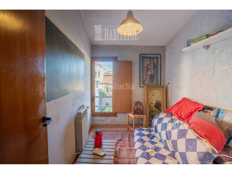 Foto 3e690e91-29cf-4fc9-ba6a-3b27372c063d. Dúplex amb calefacció a Centre Vic