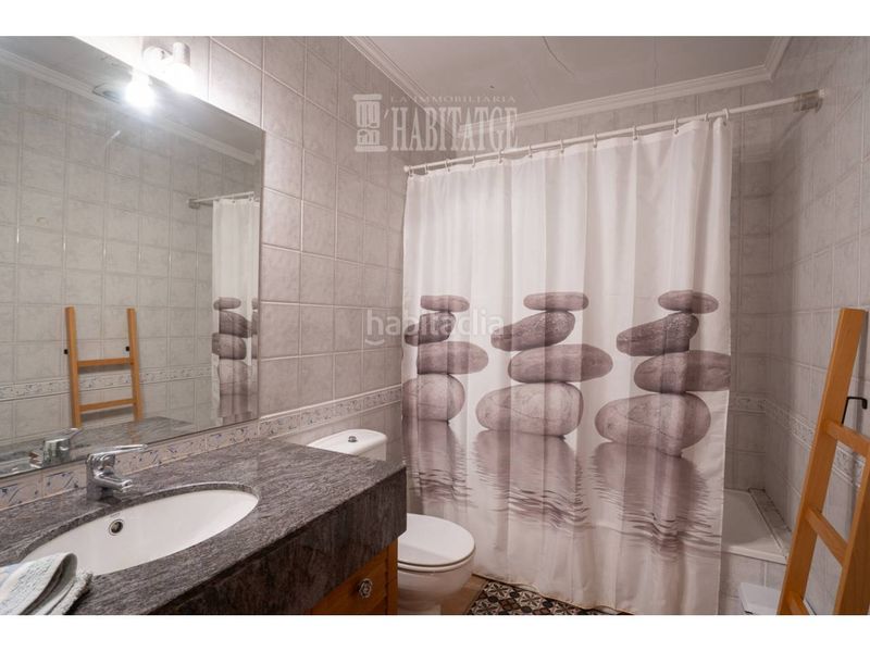 Foto 5cbd6700-345b-422c-ad54-db1cba0622e7. Dúplex amb calefacció a Centre Vic