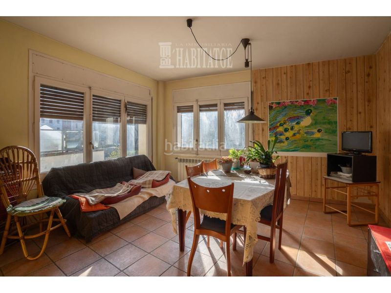 Foto b09ccdb9-14b8-49b3-b63f-6a360033d851. Dúplex amb calefacció a Centre Vic