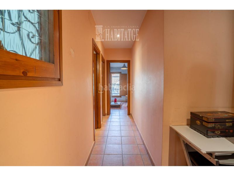 Foto c0d08247-e160-48c8-9612-63bf38cc79dc. Dúplex amb calefacció a Centre Vic