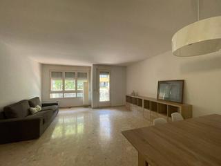 Rent Flat  Ronda camprodon. Piso en alquiler en vic