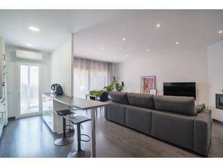 Pis  Pare manuel cazador. Piso en venta en sant julià de vilatorta