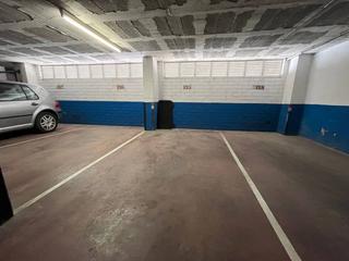 Aparcament cotxe  Sant antoni. Parking en venta en vic