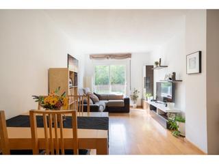 Pis  Canigó. Piso en venta en vic