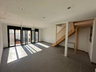 Dúplex  Nou. Dúplex en venta en torelló
