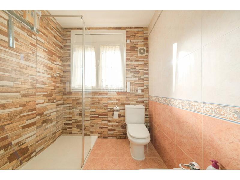 Foto 25633904-cb4c-42be-be27-9bb714d7a62c. Casa amb calefacció aparcament a Estadi-Santa Anna Vic