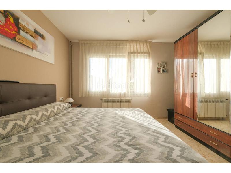 Foto 6a8e6406-0e2f-4082-bbc9-b80890c9d847. Casa amb calefacció aparcament a Estadi-Santa Anna Vic