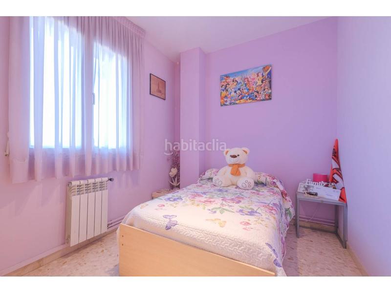 Foto f7ec508d-4772-4cd9-b477-79f8573cf341. Casa amb calefacció aparcament a Estadi-Santa Anna Vic