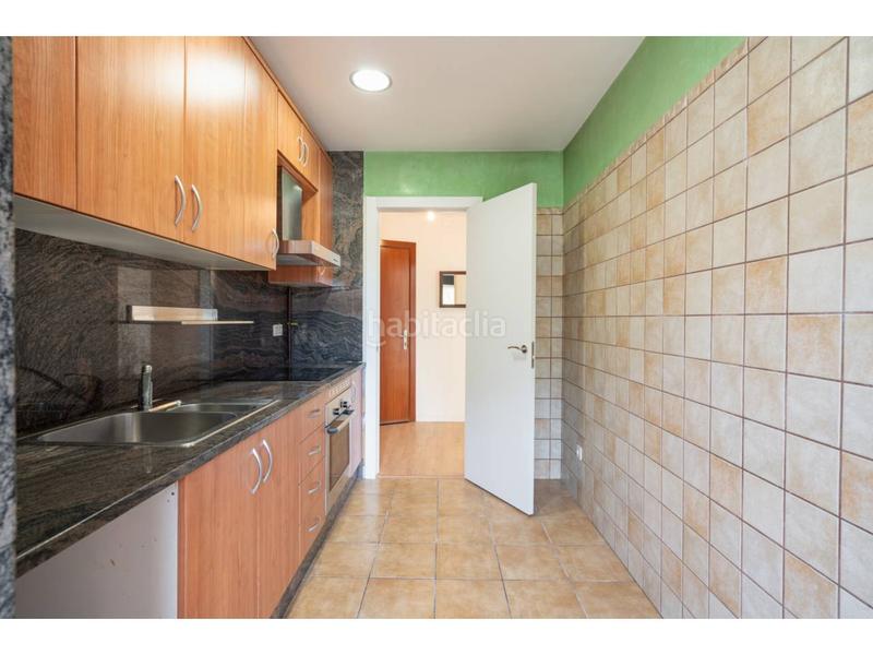 Foto 0eda11d8-fe5f-426f-b271-8707a7321017. Piso  en venta en Estadi-Santa Anna Vic