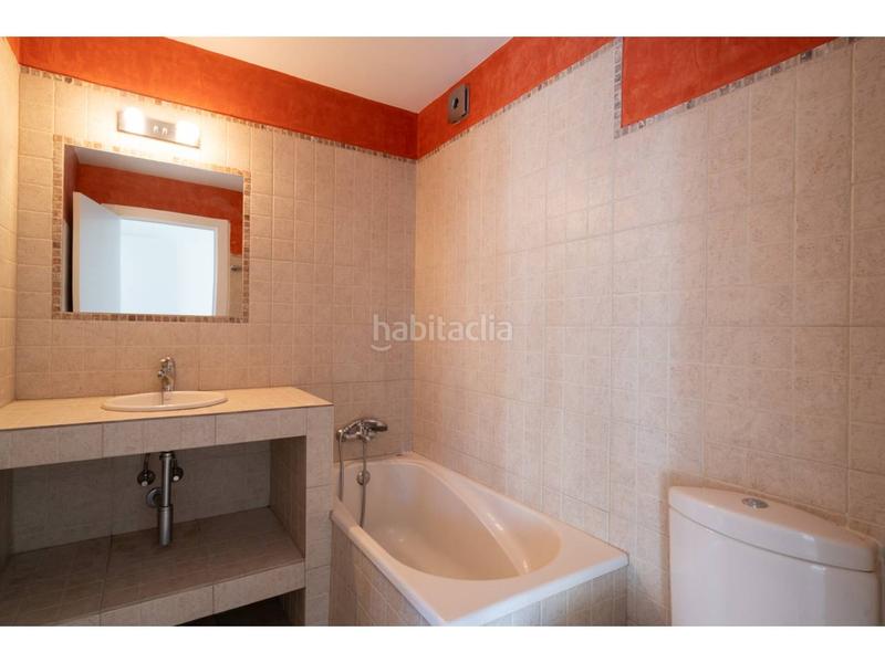 Foto 2e0d0ee4-3142-447e-8f96-53a4cb291041. Piso  en venta en Estadi-Santa Anna Vic