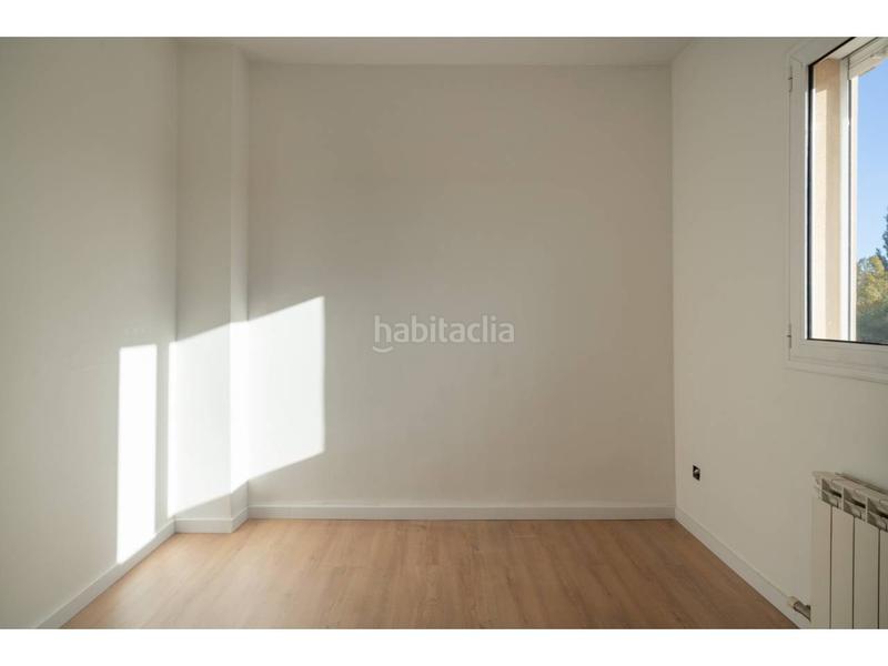 Foto a13975d9-1e84-40eb-960e-d71508e3af25. Piso  en venta en Estadi-Santa Anna Vic