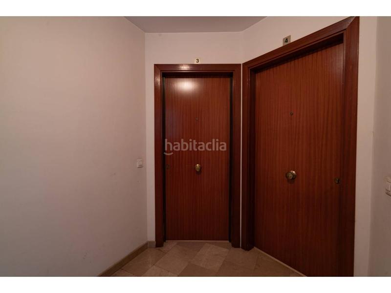 Foto c05ca287-e55a-4386-8ac0-6da4e4f2fb8a. Piso  en venta en Estadi-Santa Anna Vic