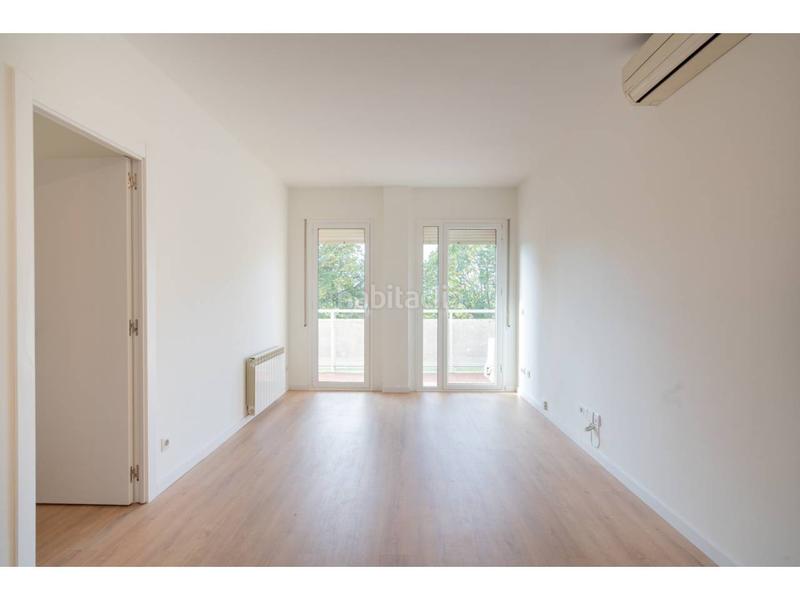 Foto fbc1fa2a-f757-4c93-8a44-c6c525ef2c56. Piso  en venta en Estadi-Santa Anna Vic